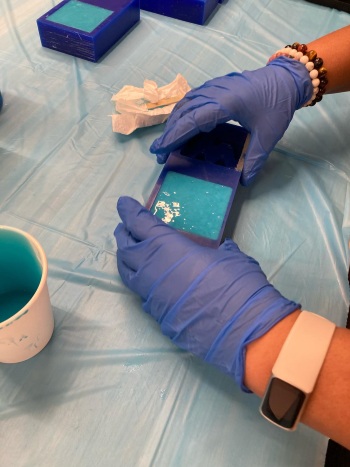 pictured of poured silicon
